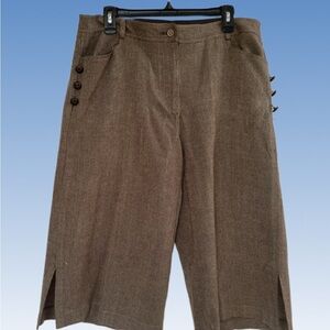 Parallel Elegant Brown Capris size 14